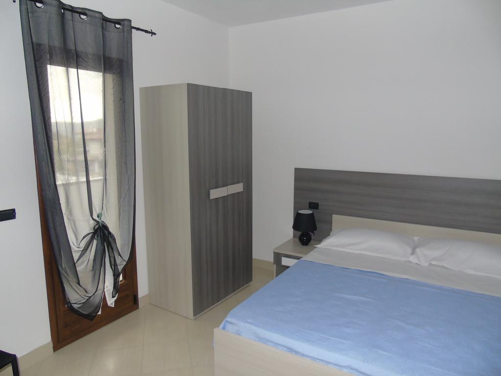 B&Birs Oliena Habitación foto